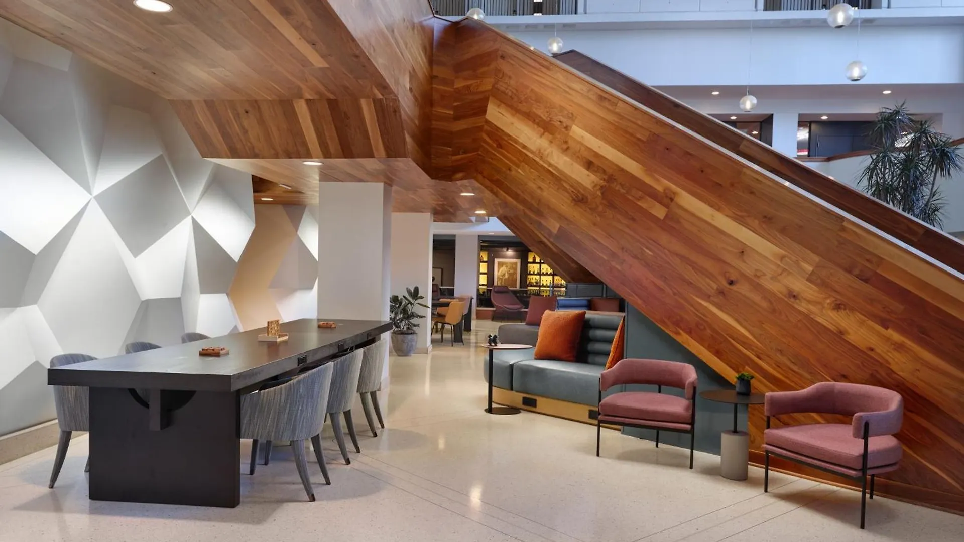 Sheraton Grand Nashville Downtown 4*,